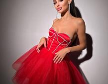 Комплект: корсет, декорований стразами  +  пишна фатинова спідниця Комплект: корсет, декорований стразами  +  пишна фатинова спідниця | PUSHKA SHOP