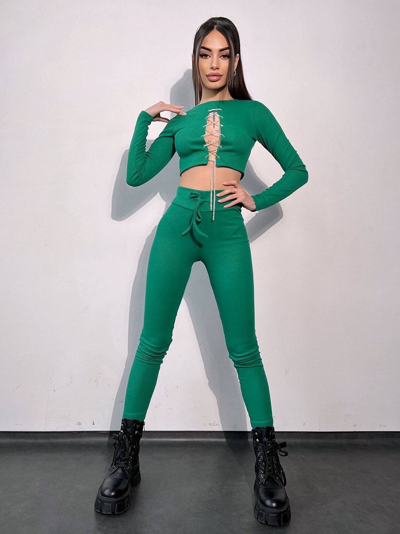 Костюм:  легінси та топ з шнурівкою зі страз Костюм:  легінси та топ з шнурівкою зі страз | PUSHKA SHOP