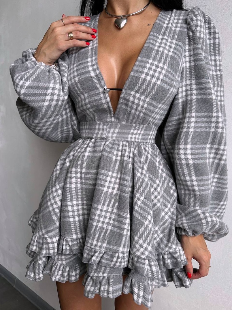 Сукня з подвійною спідницею та обʼємними рукавами у клітинку  Сукня з подвійною спідницею та обʼємними рукавами у клітинку  | PUSHKA SHOP