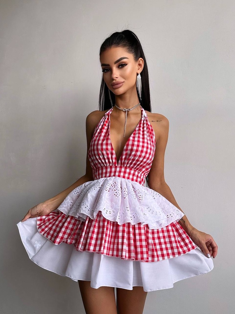 Сукня з пишною спідницею Сукня з пишною спідницею | PUSHKA SHOP