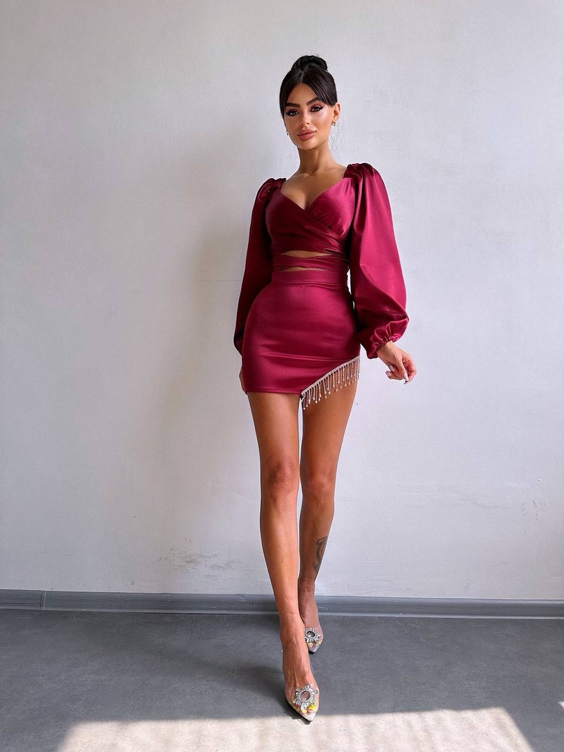 Атласний комплект, декорований бахромою зі страз Атласний комплект, декорований бахромою зі страз | PUSHKA SHOP