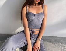 Велюровий комплект трійка: кофта + корсет з чашечками + джогери  Велюровий комплект трійка: кофта + корсет з чашечками + джогери  | PUSHKA SHOP