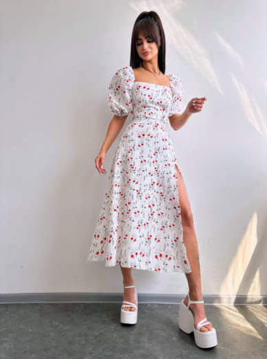 Сукня -міді зі шнурівкою на спинці та розрізом на ніжці з принтом Сукня -міді зі шнурівкою на спинці та розрізом на ніжці з принтом | PUSHKA SHOP