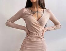 Трикотажное платье с присобранной юбкой Трикотажное платье с присобранной юбкой | PUSHKA SHOP