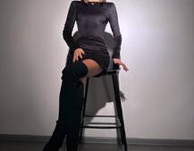 Оксамитова сукня міні з драпіруванням декорована перлинами   | PUSHKA SHOP