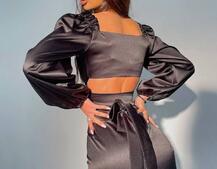 Атласний комплект, декорований бахромою зі страз Атласний комплект, декорований бахромою зі страз | PUSHKA SHOP