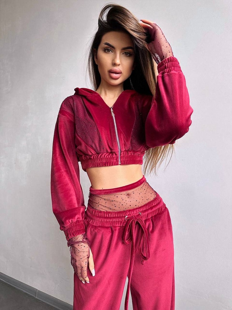 Велюровий комплект декорований стразами( бомбер+ рукавички+ штани + трусики) Велюровий комплект декорований стразами( бомбер+ рукавички+ штани + трусики) | PUSHKA SHOP