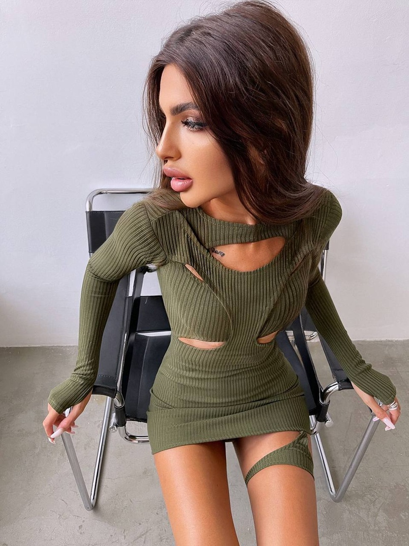 Облягаюча сукня міні цікавого крою Облягаюча сукня міні цікавого крою | PUSHKA SHOP