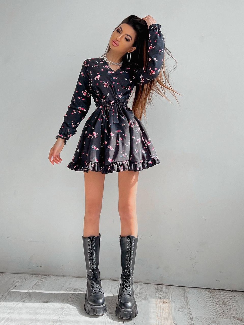 Сукня в квітковий принт з воланами Сукня в квітковий принт з воланами | PUSHKA SHOP