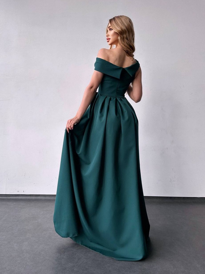 Сукня максі  з розрізом на спідниці  Сукня максі  з розрізом на спідниці  | PUSHKA SHOP