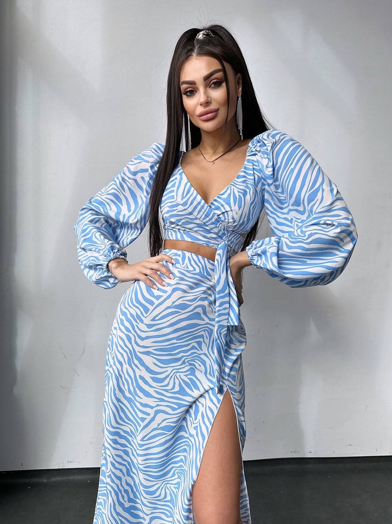 Комплект: топ із зав'язками на талії + спідниця міді з розрізом Комплект: топ із зав'язками на талії + спідниця міді з розрізом | PUSHKA SHOP