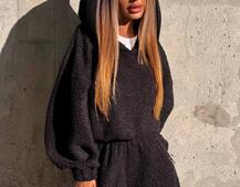 Теплий та мʼякий комплект: Обʼємний худі з капюшоном та штани з манжетами  Дуже приємний до тіла Теплий та мʼякий комплект: Обʼємний худі з капюшоном та штани з манжетами  Дуже приємний до тіла | PUSHKA SHOP