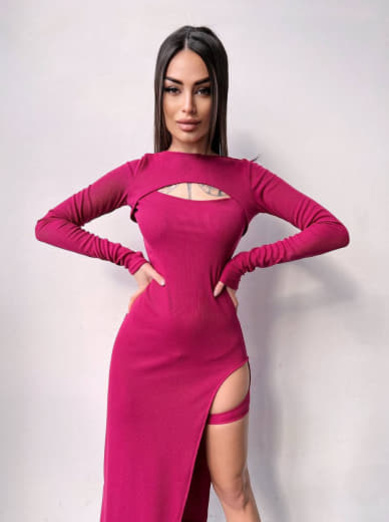 Облягаюча сукня міді цікавого крою Облягаюча сукня міді цікавого крою | PUSHKA SHOP