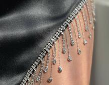 Комплект: топ с чашечками + юбка, декорированным бахромой из страз  | PUSHKA SHOP