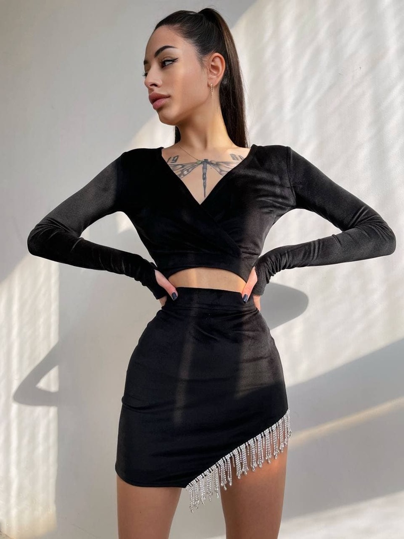 Оксамитовий комплект, декорований бахромою зі страз Оксамитовий комплект, декорований бахромою зі страз | PUSHKA SHOP