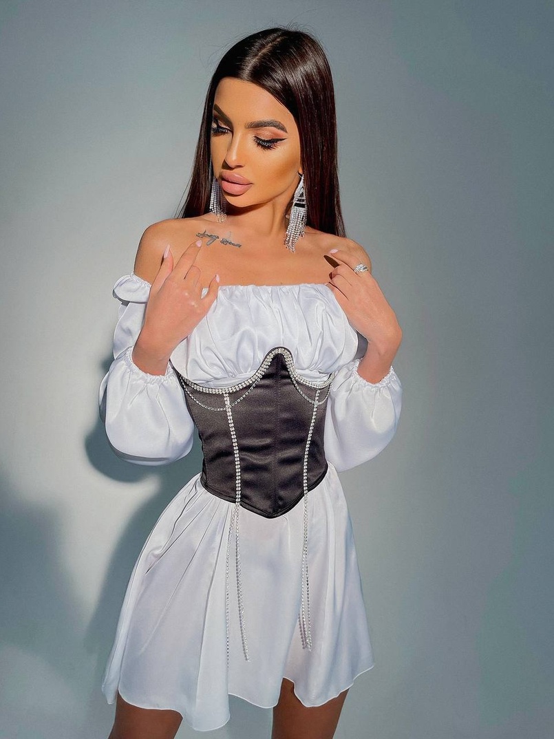 Приталена сукня з шовку  + корсет декорований стразами  Ручна робота  Приталена сукня з шовку  + корсет декорований стразами  Ручна робота  | PUSHKA SHOP