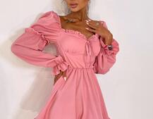 Платье с чашечками и пышной юбкой с оборками   Платье с чашечками и пышной юбкой с оборками   | PUSHKA SHOP