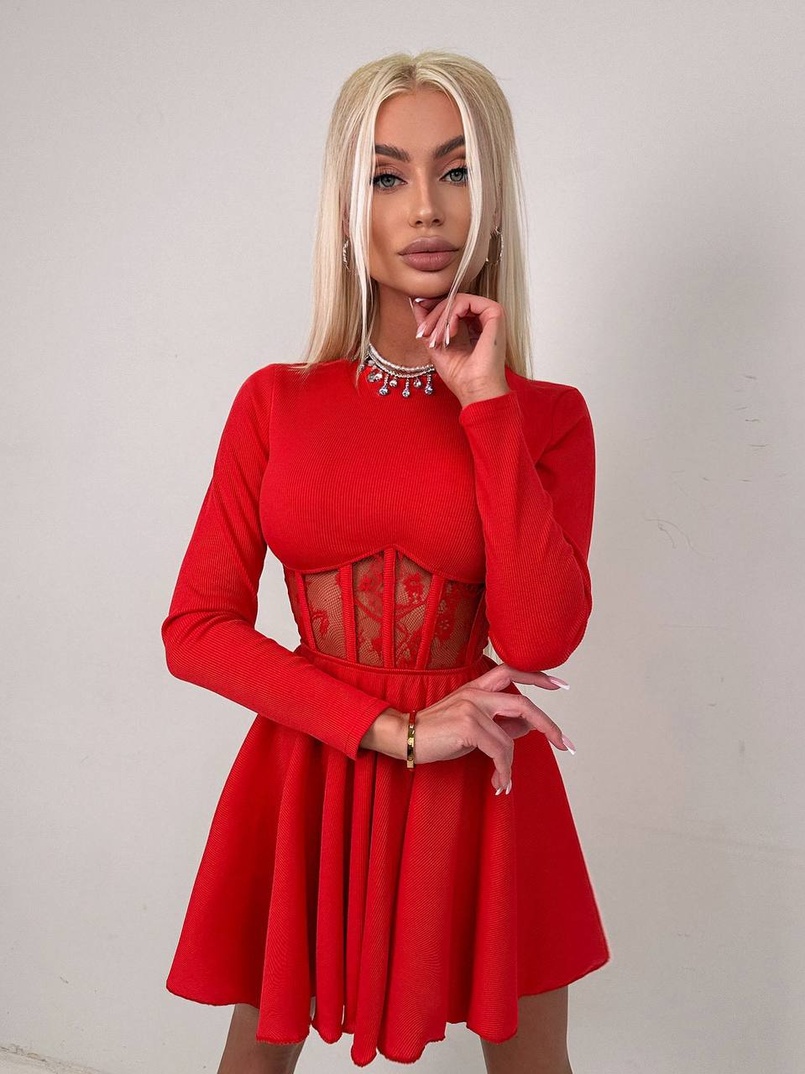 Трикотажна корсетна сукня з мереживом та пишною спідницею  Трикотажна корсетна сукня з мереживом та пишною спідницею  | PUSHKA SHOP