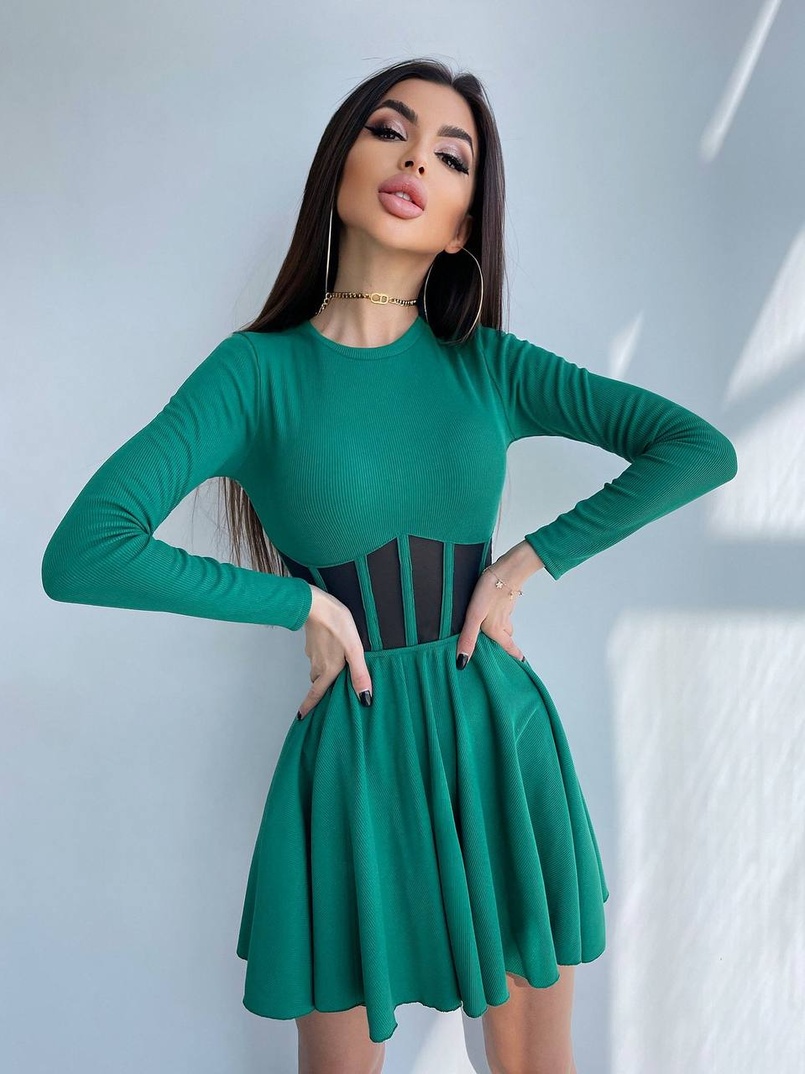 Приталена сукня з корсетною вставкою та спідницею-сонцем | PUSHKA SHOP