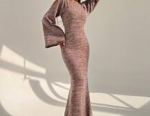 Трикотажна сукня максі з розкльошеними рукавами та відкритою спиною | PUSHKA SHOP