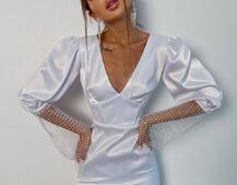 Атласна сукня, декорована сіткою зі стразами Атласна сукня, декорована сіткою зі стразами | PUSHKA SHOP