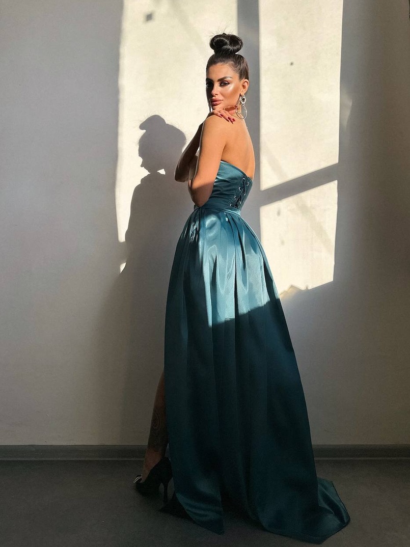 Комплект: корсет-бюстьє , декорований стразами  + спідниця максі з розрізом   Комплект: корсет-бюстьє , декорований стразами  + спідниця максі з розрізом   | PUSHKA SHOP