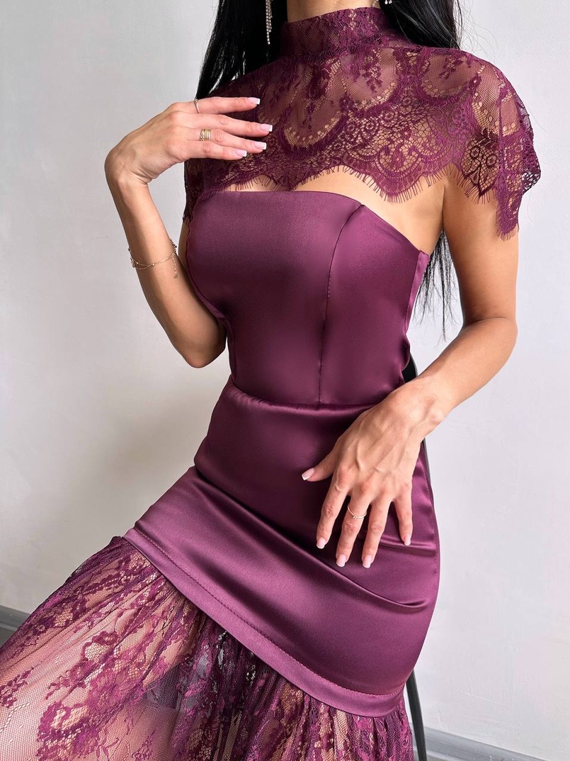 Елегантна сукня максі з мереживом | PUSHKA SHOP