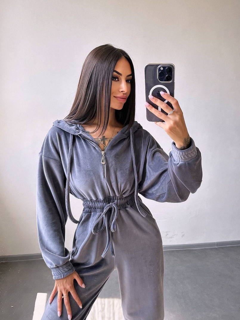 Велюровий комбінезон   Велюровий комбінезон   | PUSHKA SHOP