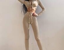 Трикотажный комплект: топ со шнуровкой + леггинсы  Трикотажный комплект: топ со шнуровкой + леггинсы  | PUSHKA SHOP