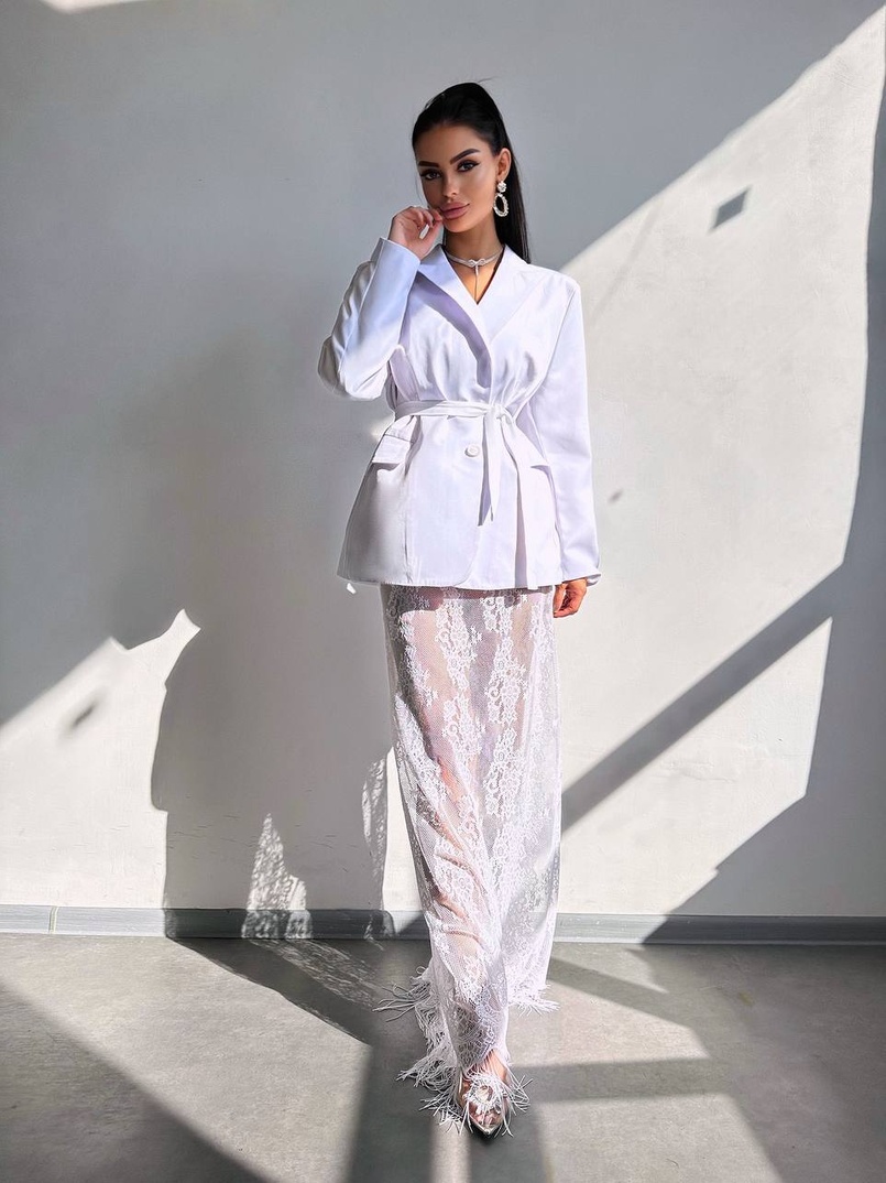 Комплект: піджак + блуза з баской + мереживна спідниця-шорти  Комплект: піджак + блуза з баской + мереживна спідниця-шорти  | PUSHKA SHOP