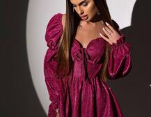 Блискуча сукня з чашечками та пишною спідницею Блискуча сукня з чашечками та пишною спідницею | PUSHKA SHOP