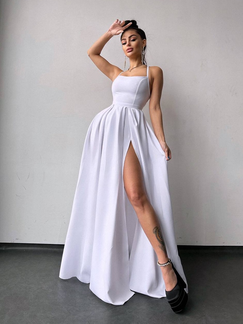 Сукня максі  зі шнурівкою на спинці Сукня максі  зі шнурівкою на спинці | PUSHKA SHOP