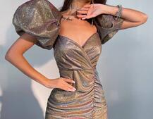 Блестящее платье с объемными рукавами  Блестящее платье с объемными рукавами  | PUSHKA SHOP