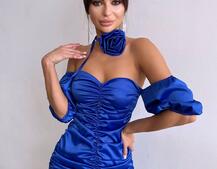 Сукня - міні з драпіруванням та трояндою-чокером | PUSHKA SHOP