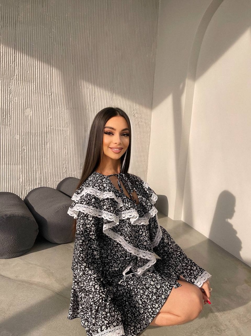 Сукня з квітковим принтом декорована мереживом    Сукня з квітковим принтом декорована мереживом    | PUSHKA SHOP