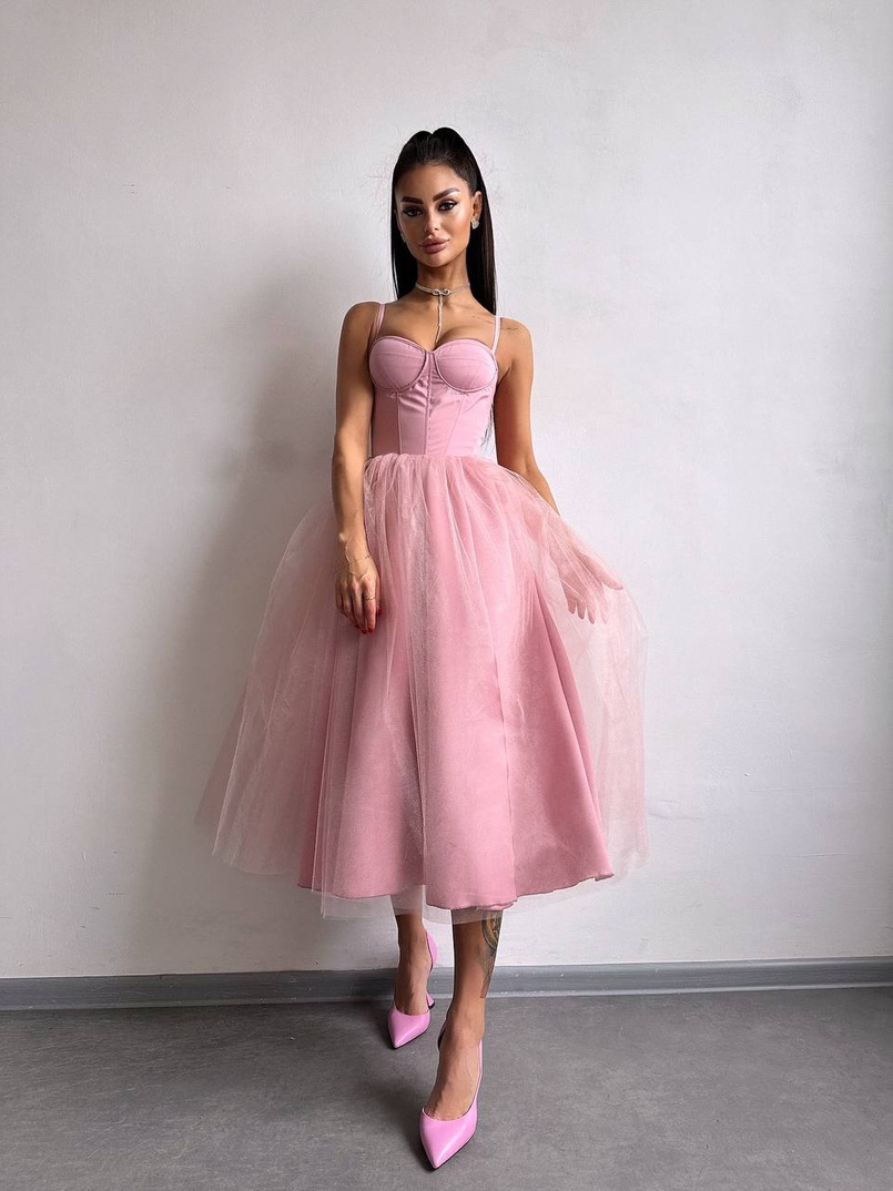 Сукня міді із чашечками з пишною спідницею | PUSHKA SHOP