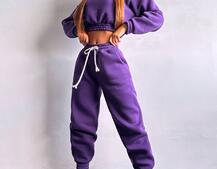 Базовий костюм на флісі з об'ємними капюшоном Базовий костюм на флісі з об'ємними капюшоном | PUSHKA SHOP