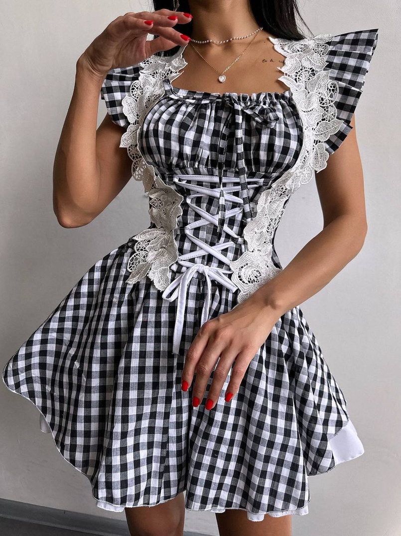 Сукня в клітинку декорована мереживом  Сукня в клітинку декорована мереживом  | PUSHKA SHOP