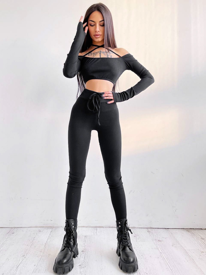 Трикотажный комплект: топ с завязками + леггинсы  Трикотажный комплект: топ с завязками + леггинсы  | PUSHKA SHOP