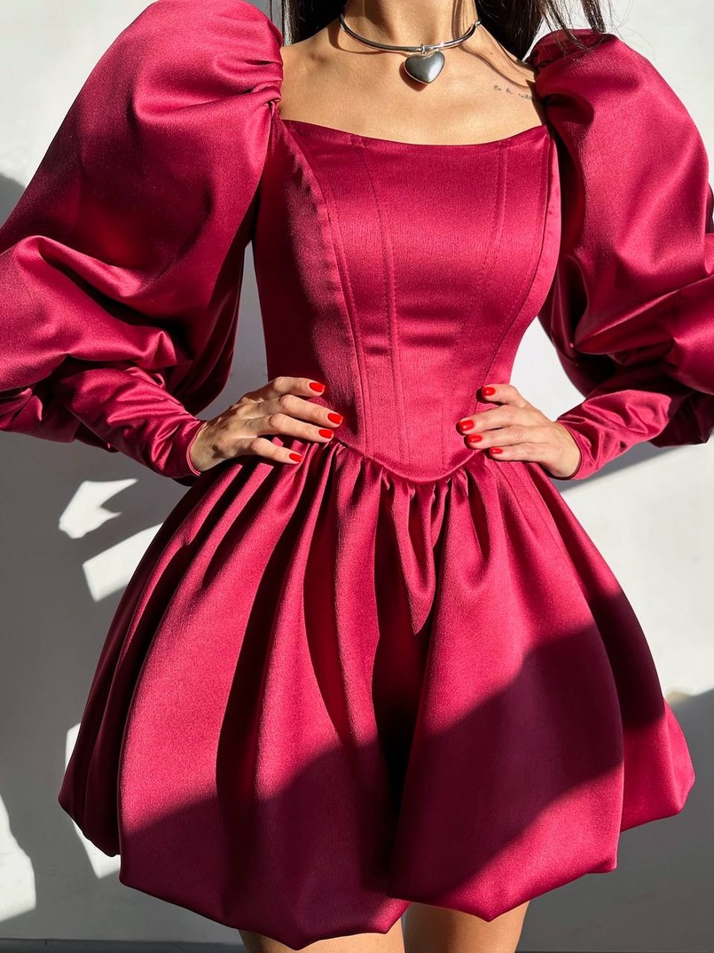 Сукня з обʼємними рукавами та спідницею балоном  Сукня з обʼємними рукавами та спідницею балоном  | PUSHKA SHOP