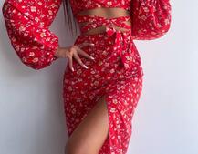 Квітковий комплект: топ із зав'язками на талії + спідниця міді з розрізом | PUSHKA SHOP