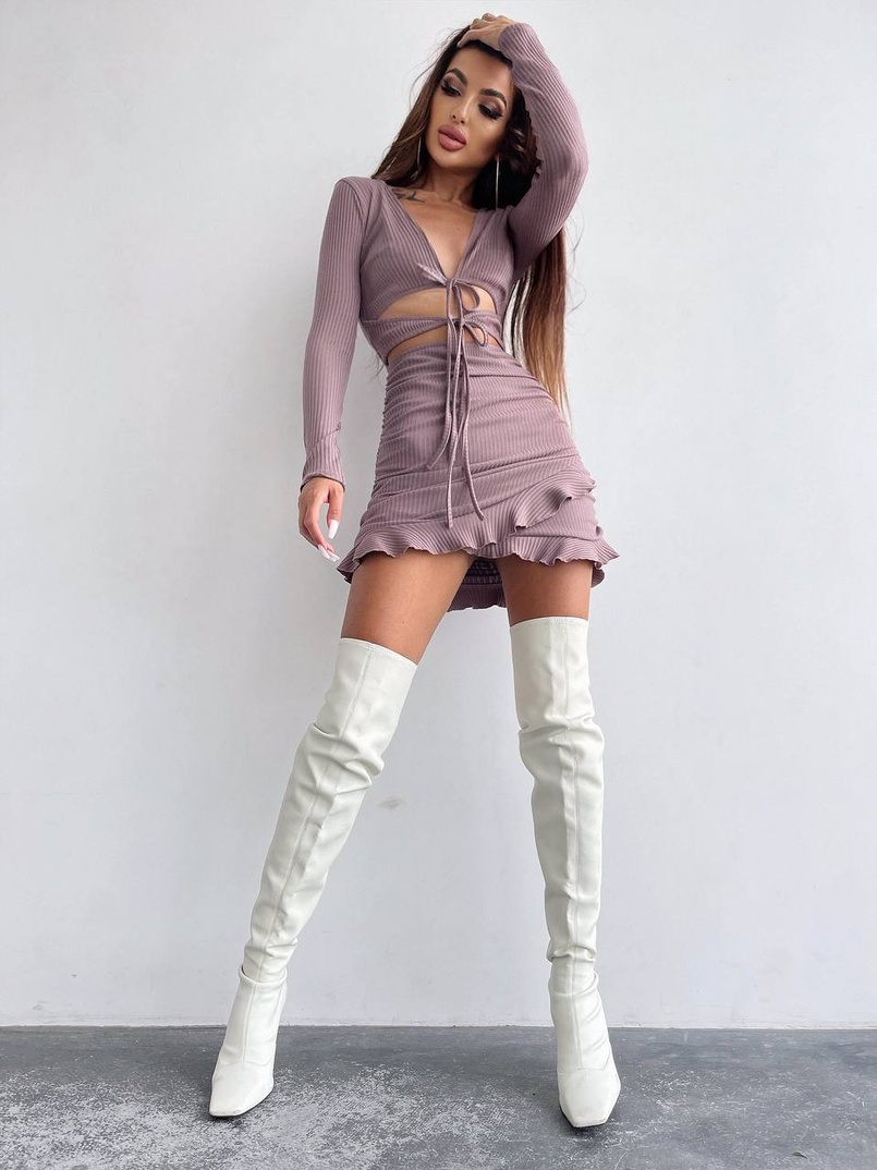 Трикотажна сукня з присбореною спідницею Трикотажна сукня з присбореною спідницею | PUSHKA SHOP