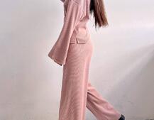 Повсякденний костюм із теплого трикотажу-рубчика Повсякденний костюм із теплого трикотажу-рубчика | PUSHKA SHOP