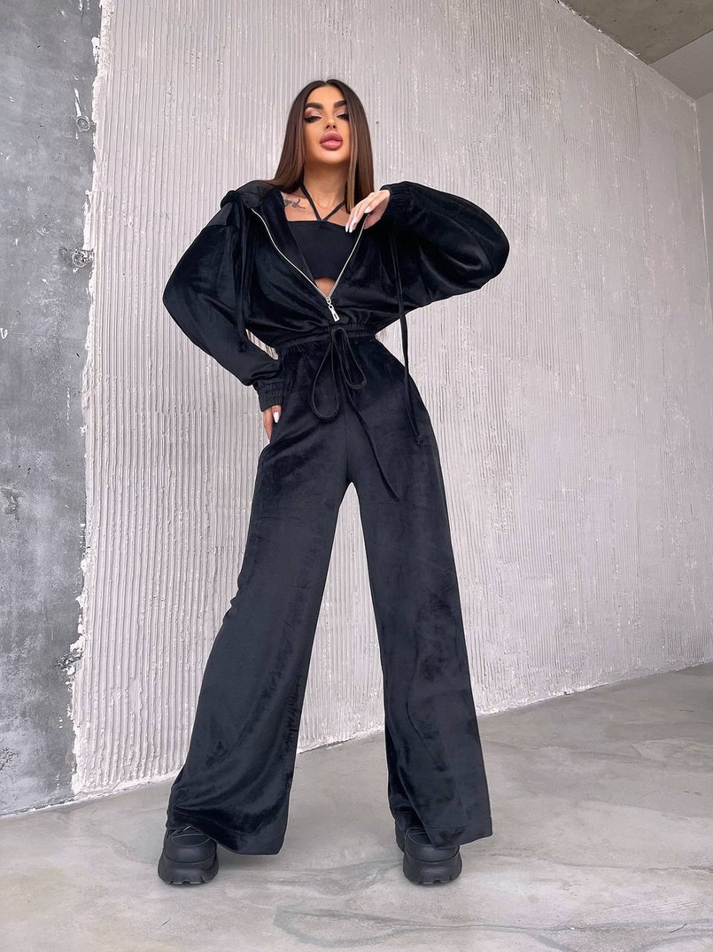 Велюровий комбінезон  Велюровий комбінезон  | PUSHKA SHOP