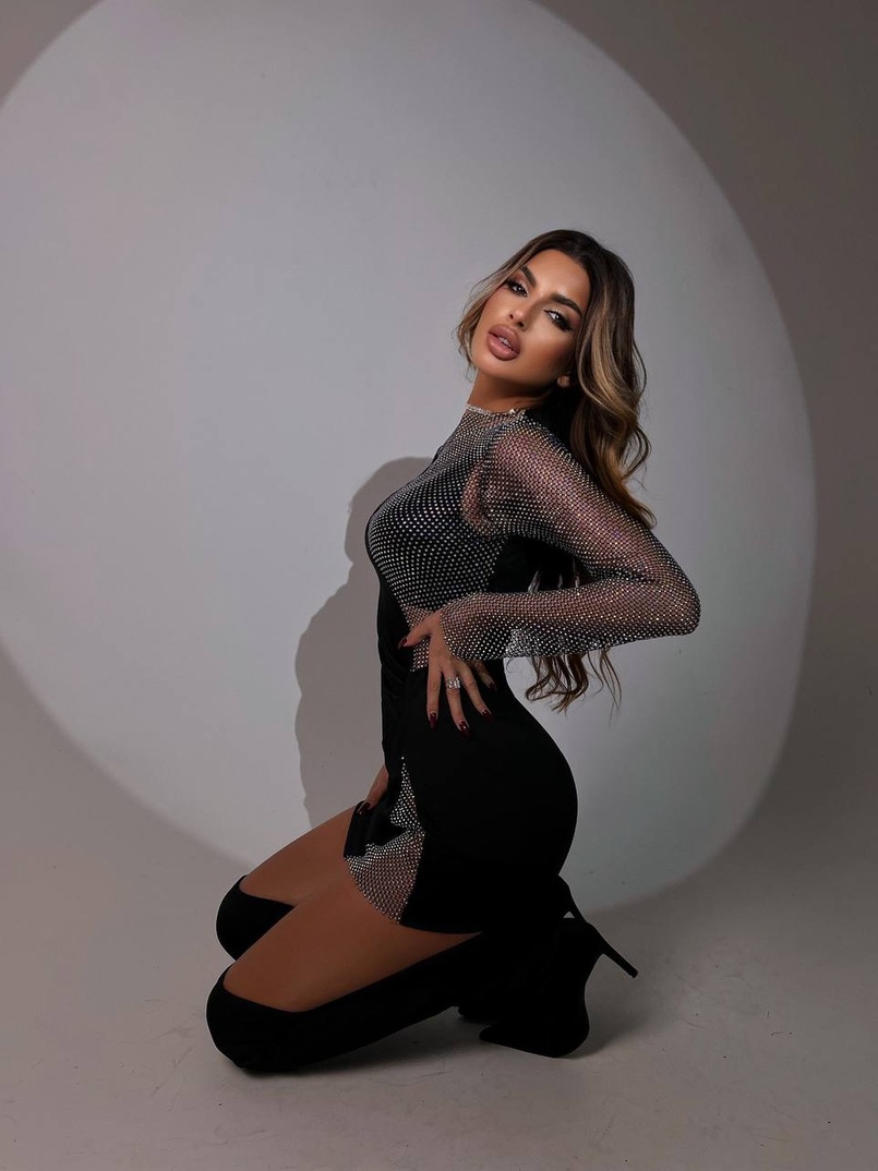 Сукня декорована сіткою із стразами міні або міді Сукня декорована сіткою із стразами міні або міді | PUSHKA SHOP