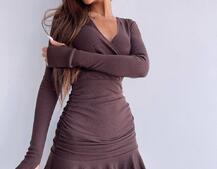 Трикотажное платье с присобранной юбкой Трикотажное платье с присобранной юбкой | PUSHKA SHOP