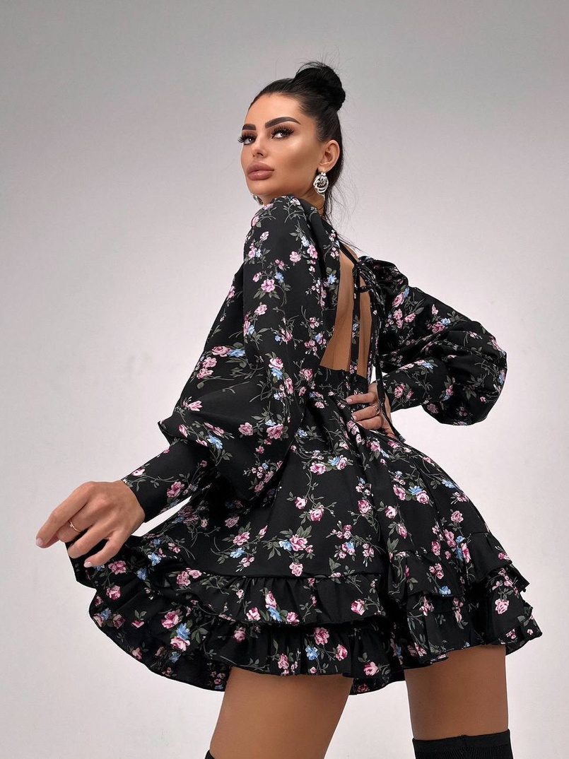 Сукня міні з пишною спідницею та драпіруванням на талії Сукня міні з пишною спідницею та драпіруванням на талії | PUSHKA SHOP