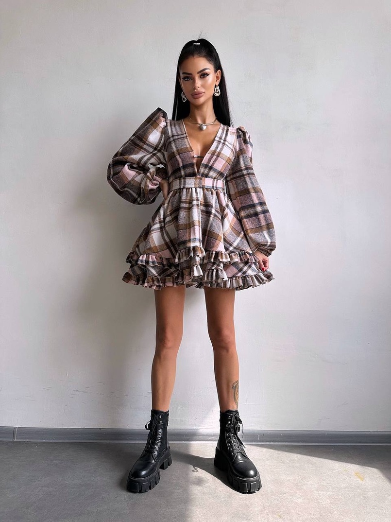 Сукня з подвійною спідницею та обʼємними рукавами у клітинку  Сукня з подвійною спідницею та обʼємними рукавами у клітинку  | PUSHKA SHOP