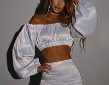 Атласний комплект, декорований стразами Ручна робота, прикраса пришита  Атласний комплект, декорований стразами Ручна робота, прикраса пришита  | PUSHKA SHOP