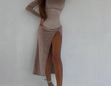 Оксамитова сукня міді з розрізом + атласний корсет Оксамитова сукня міді з розрізом + атласний корсет | PUSHKA SHOP